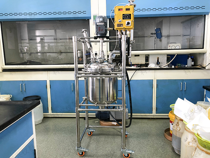 上?？婆d儀器與上海某實業(yè)公司合同不銹鋼反應(yīng)釜